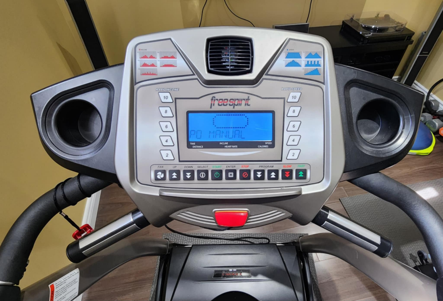 Freespirit Treadmill - Excellent Condition - photo 2