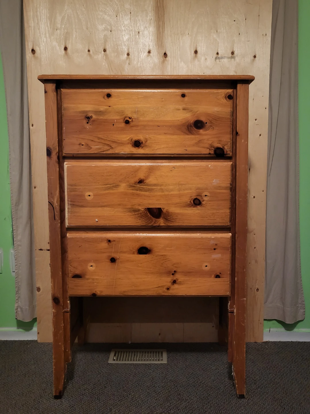 Three-drawer pine dresser- FREE - photo 2