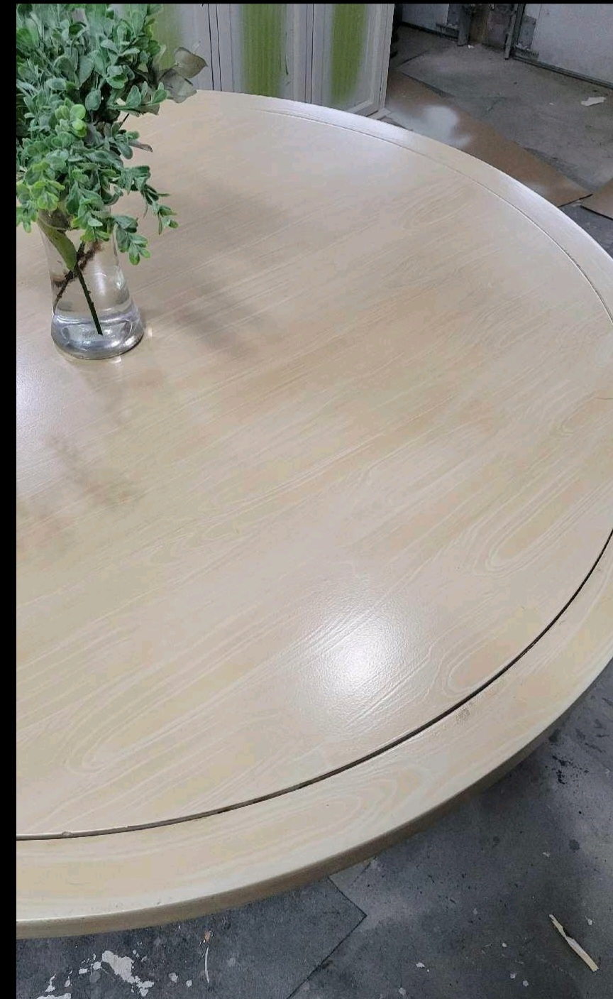 Round Farmhouse Dining Table - photo 4