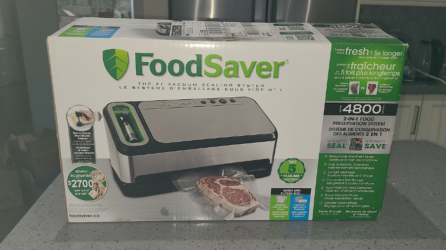 FoodSaver 4800 2-in-1 Vacuum Sealing System - photo 2