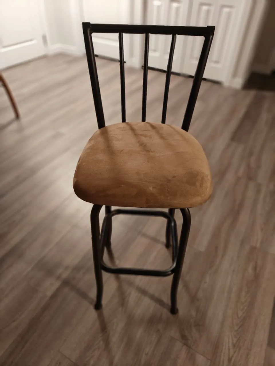 Brown cushioned 2 bar stools thumbnail