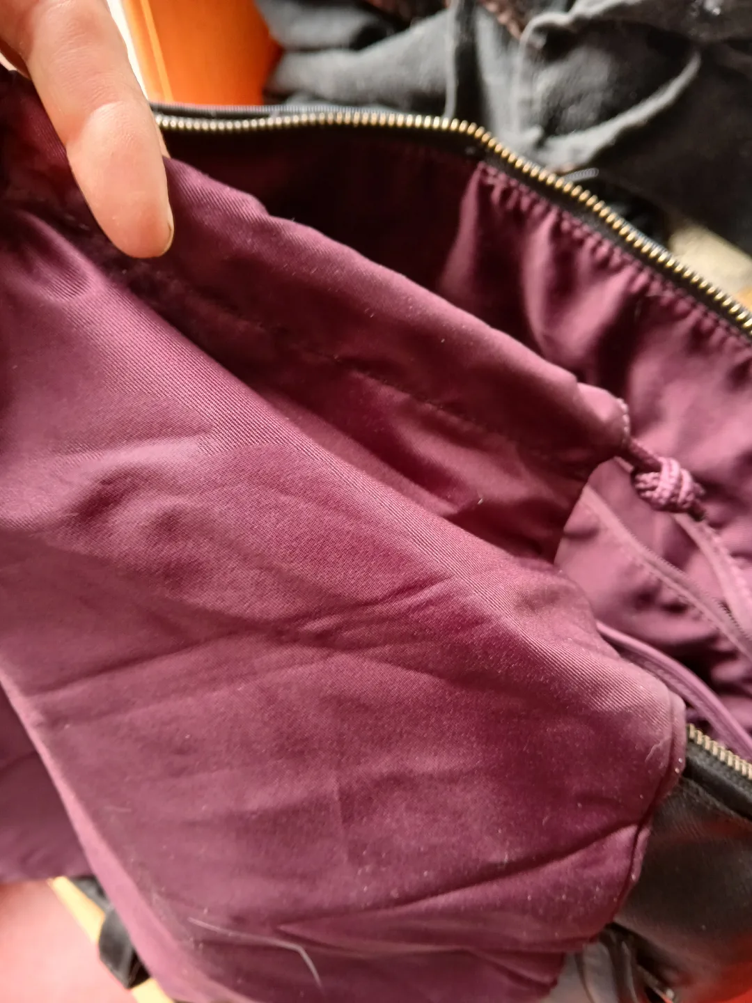 Extra large Lululemon Black Yoga Bag image indicator(6)