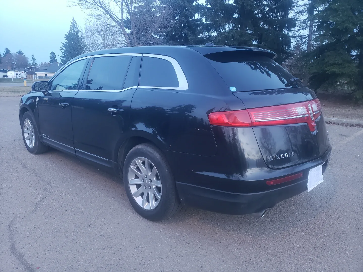 2013 Lincoln MKT image indicator(4)