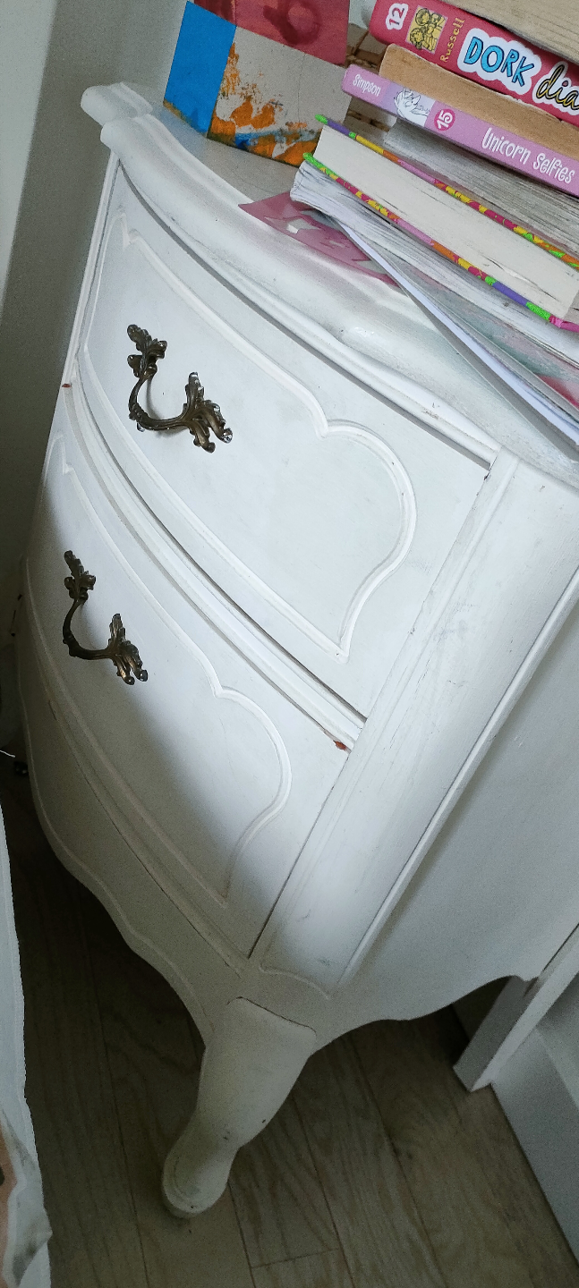 White Wooden Chest of Drawers - photo 5