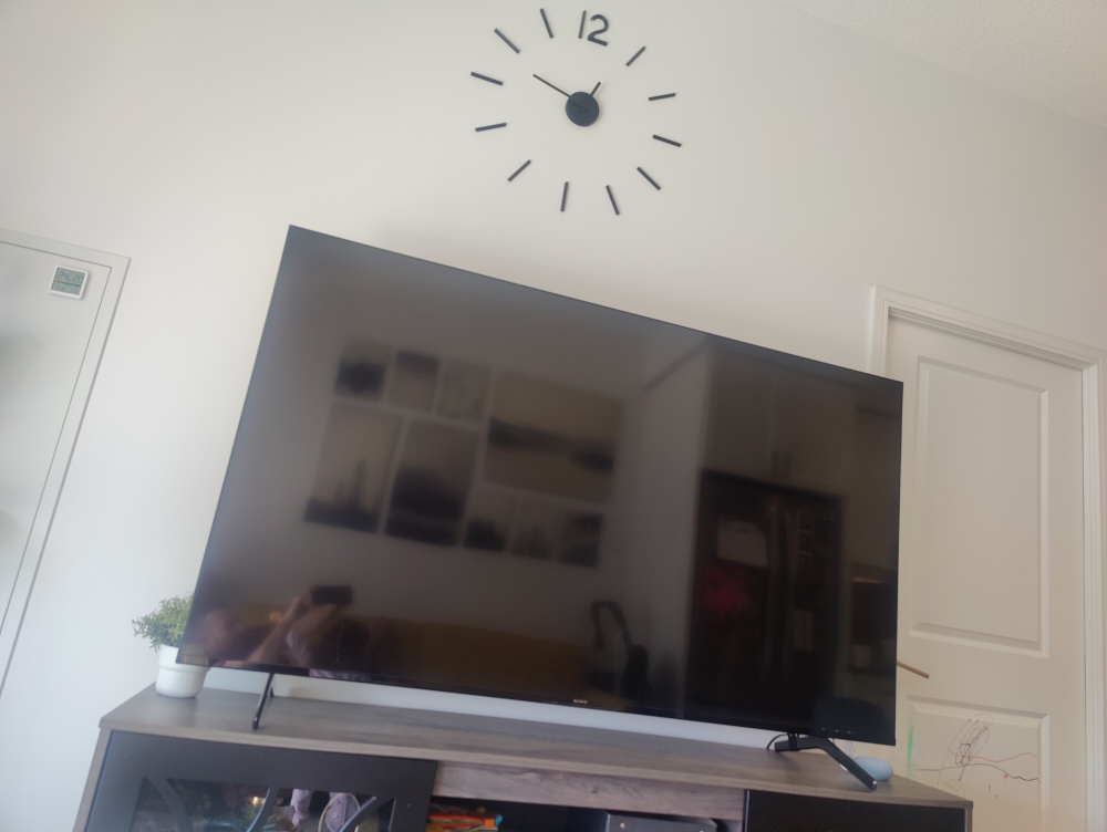 Sony 75" 4K UHD Google Smart TV – Excellent Condition