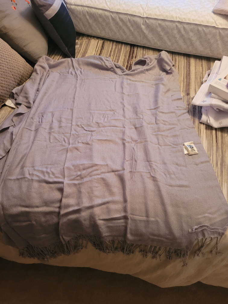 Jolly jumper nursing poncho in grey