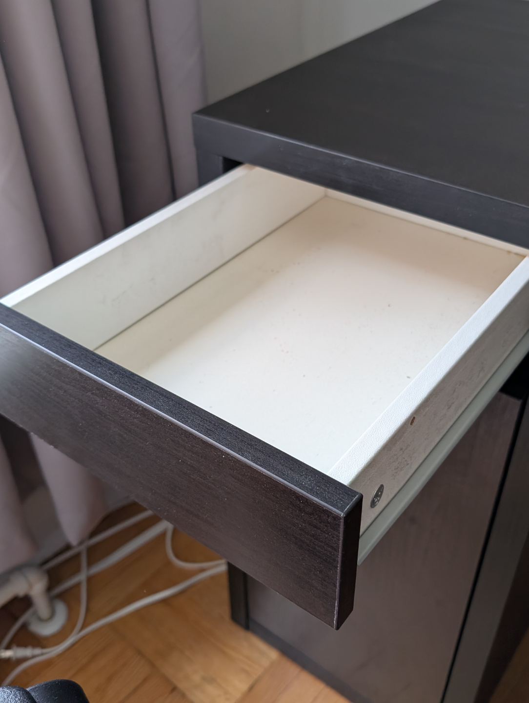 IKEA MICKE Desk - Black-Brown - photo 4