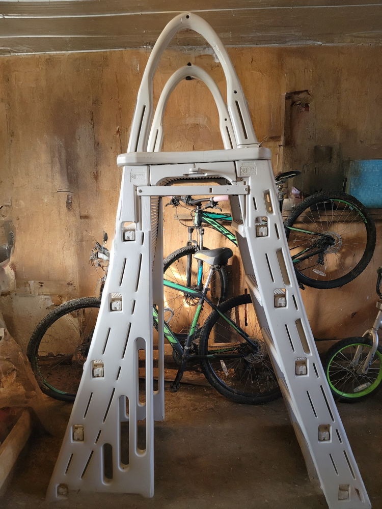 Pool Safety Ladder - photo 3