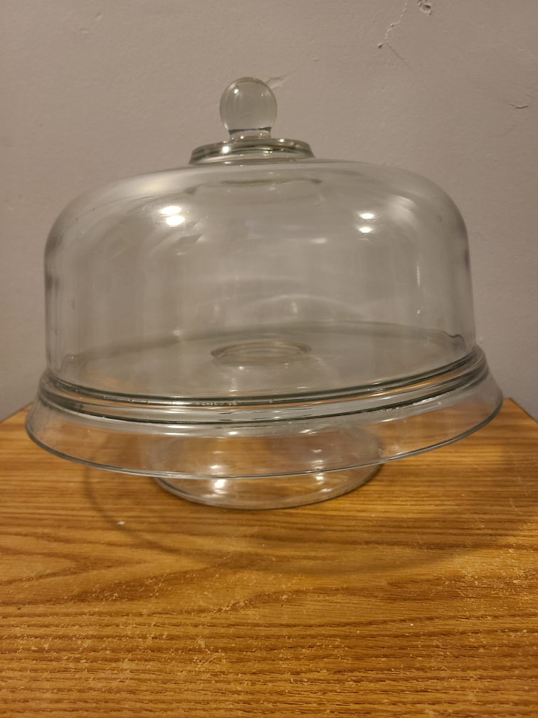 Glass Cake Stand Dip and chips with Dome