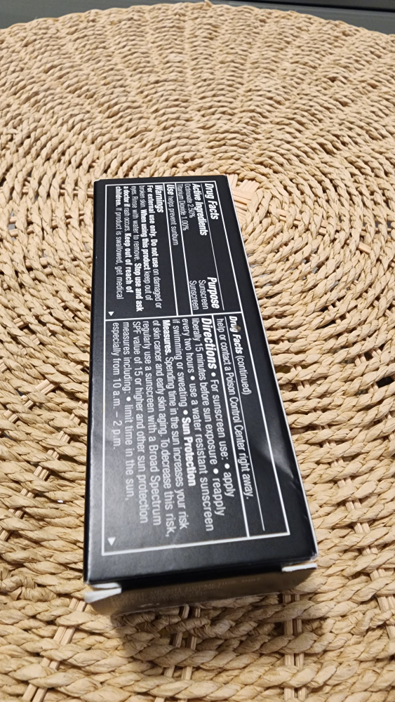 New MAC Studio Fix Fluid SPF 15 Foundation NC40 - photo 4