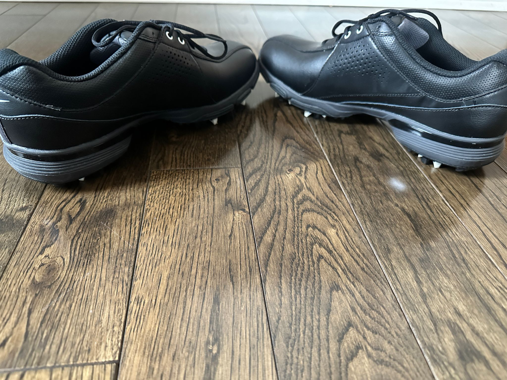 Nike Golf Shoes - Size 8.5 - photo 3