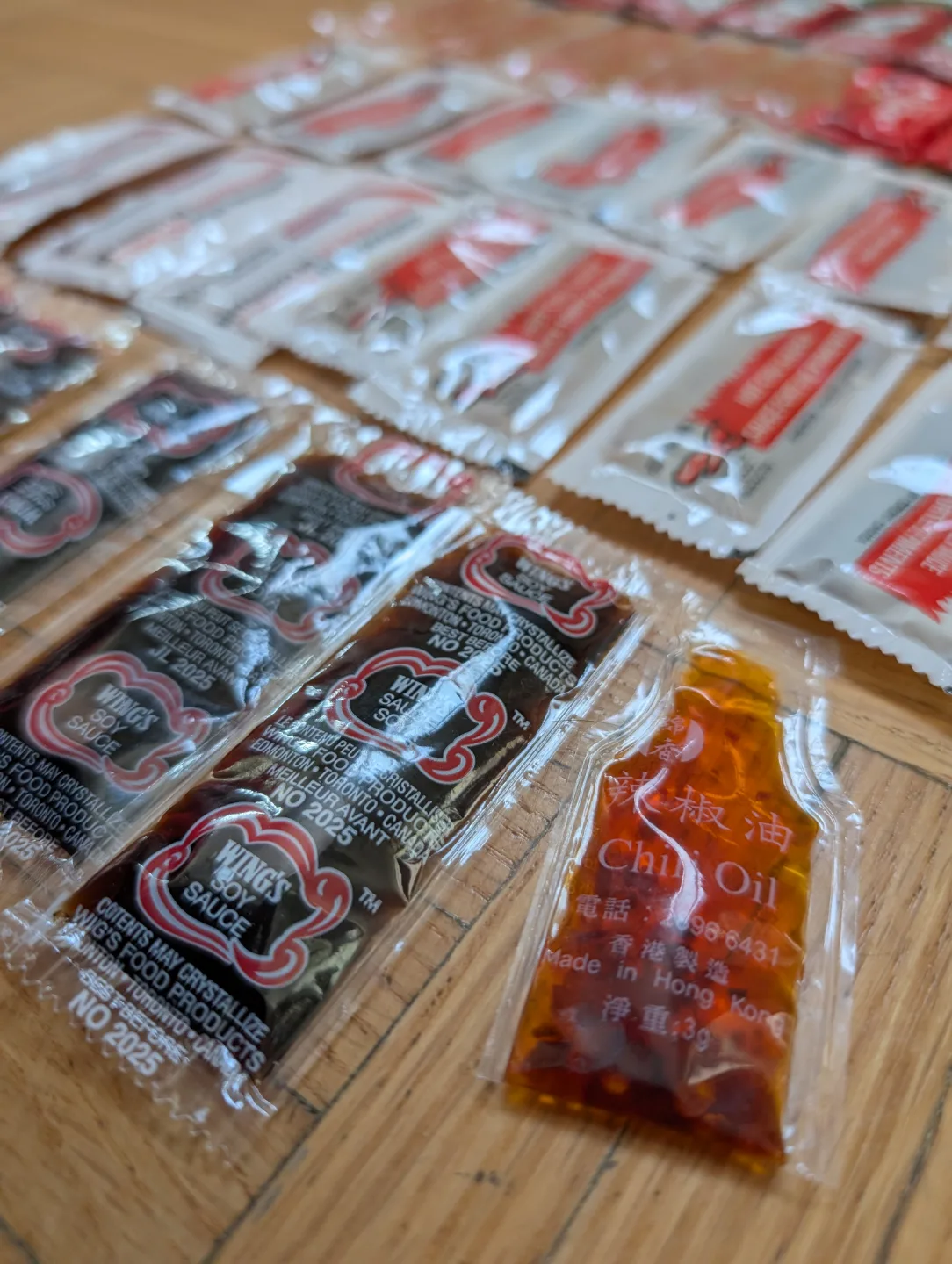 Bulk Lot of Various Sauce Packets! 💚 image indicator(2)