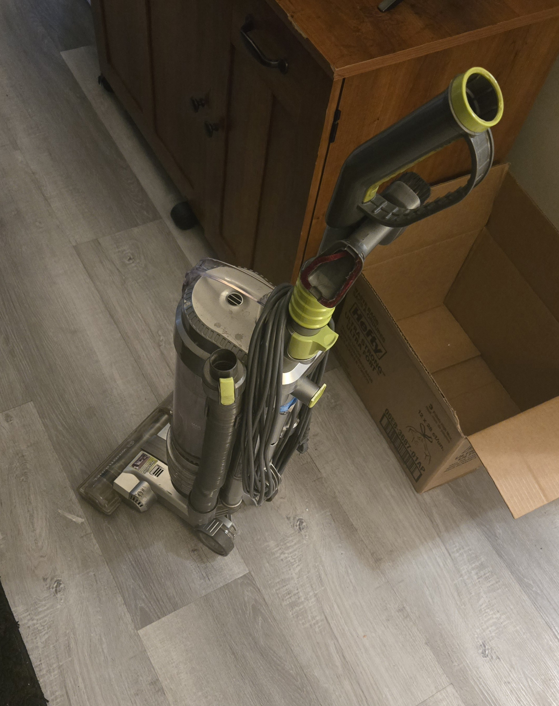 [FREE] Vacuum - photo 2