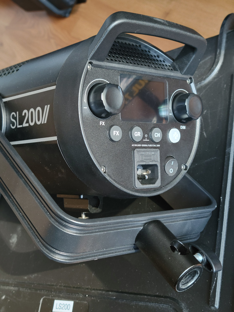 Godox SL200II Video Light - photo 4
