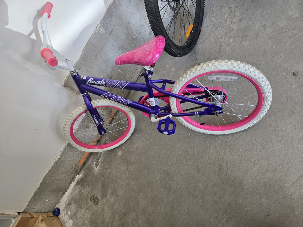 Girls' Razzle 16-inch Purple Bicycle - photo 2