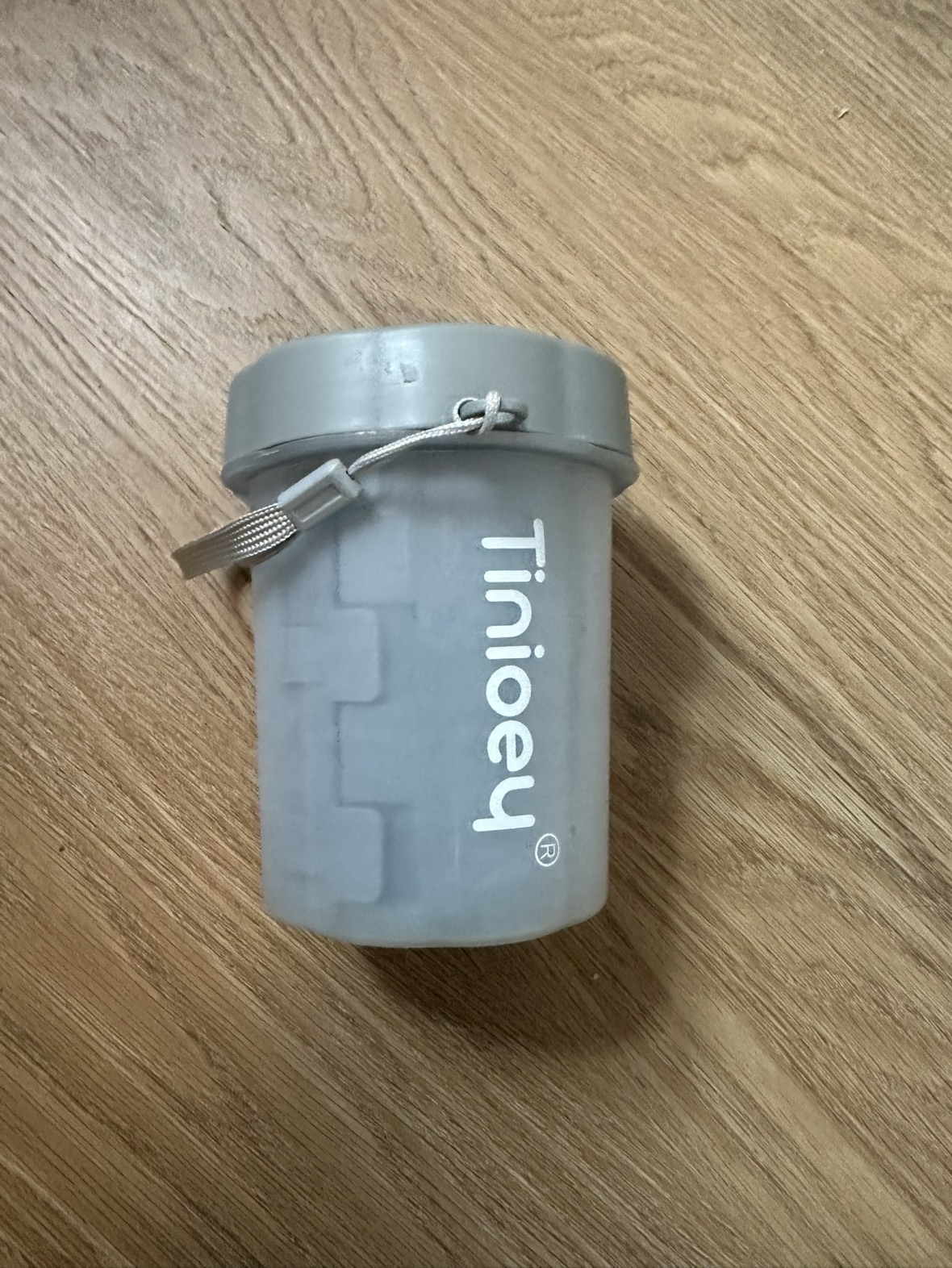 Medium size dog paw cleaner