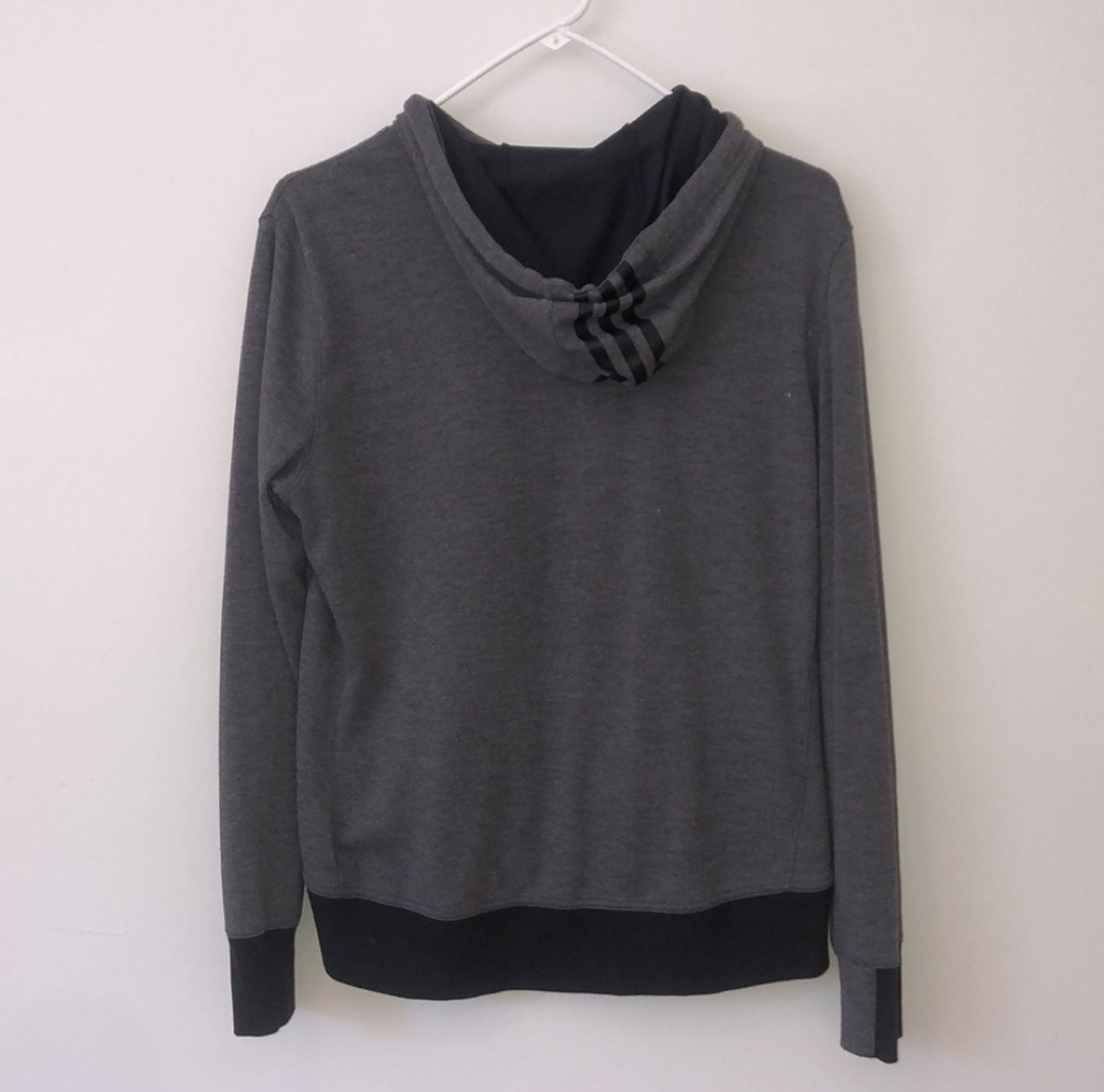 Adidas Women's Grey Climlite Hoodie 💚 - photo 2