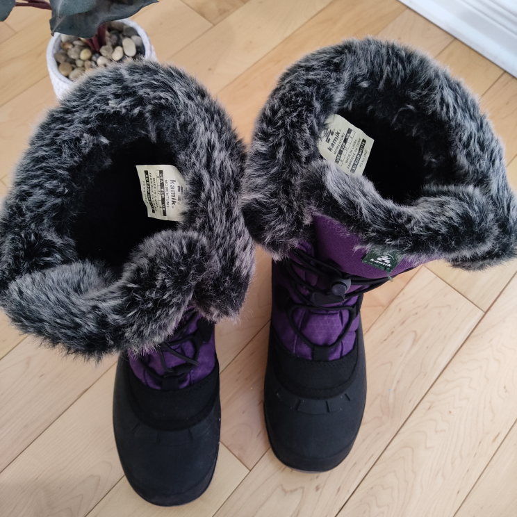 Kamik Momentum2 Girls' Winter Boots - Size 6 - photo 5
