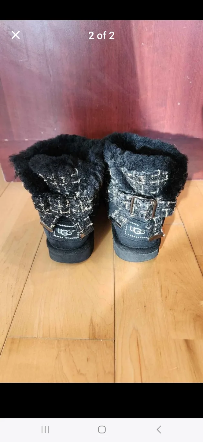 UGG Black & Gold Tweed Bow Ankle Boots image indicator(2)