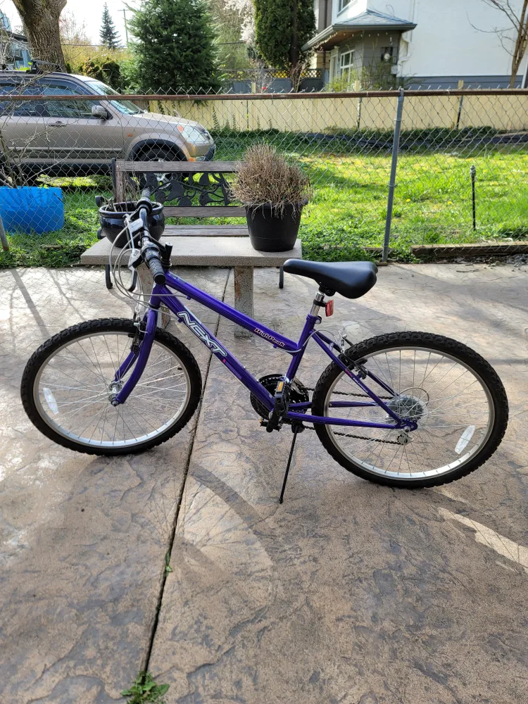 Next Trailblazer 24" Purple Girls' Bike image indicator(2)