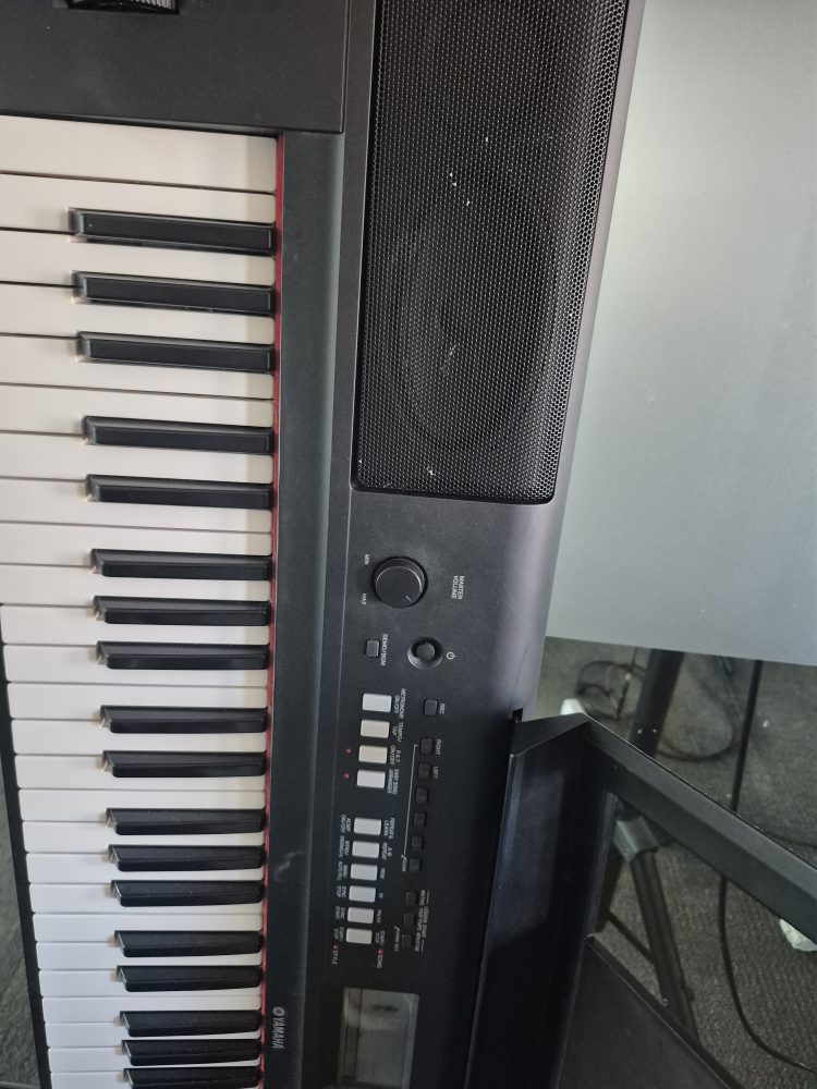 Yamaha PSR-E363 Portable Keyboard - photo 3