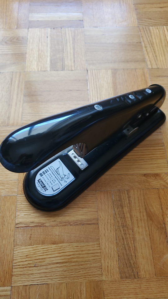 Heavy Duty Stapler