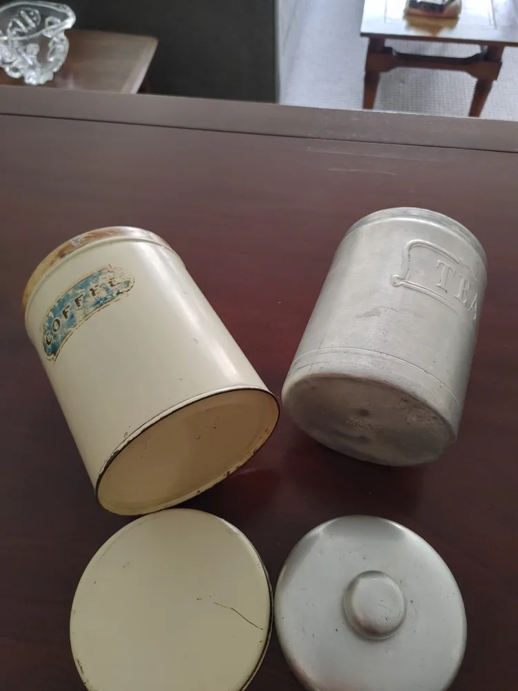 Vintage Coffee & Tea Canisters image indicator(2)
