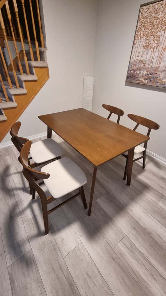 5 - Piece Rubberwood Solid Wood Dining Set - Table + 4 Chairs