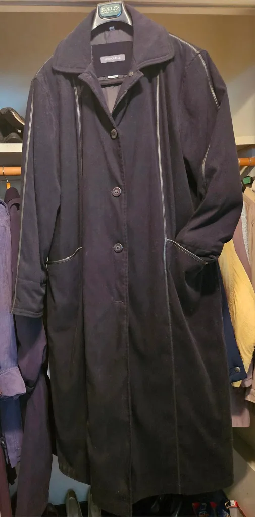 Addition Elle Women's Long Black Coat - Size 18 image indicator(8)