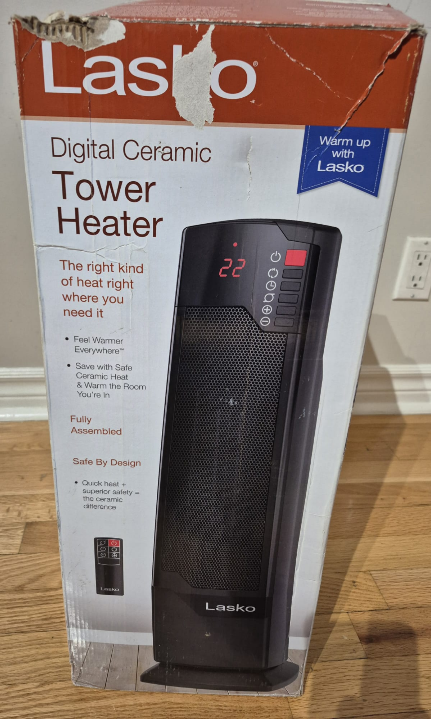 MOVING SALE! Lasko Digital Ceramic Tower Heater with Remote.  💚