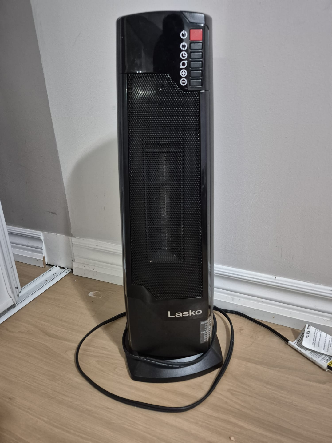 MOVING SALE! Lasko Digital Ceramic Tower Heater with Remote.  💚 - photo 4