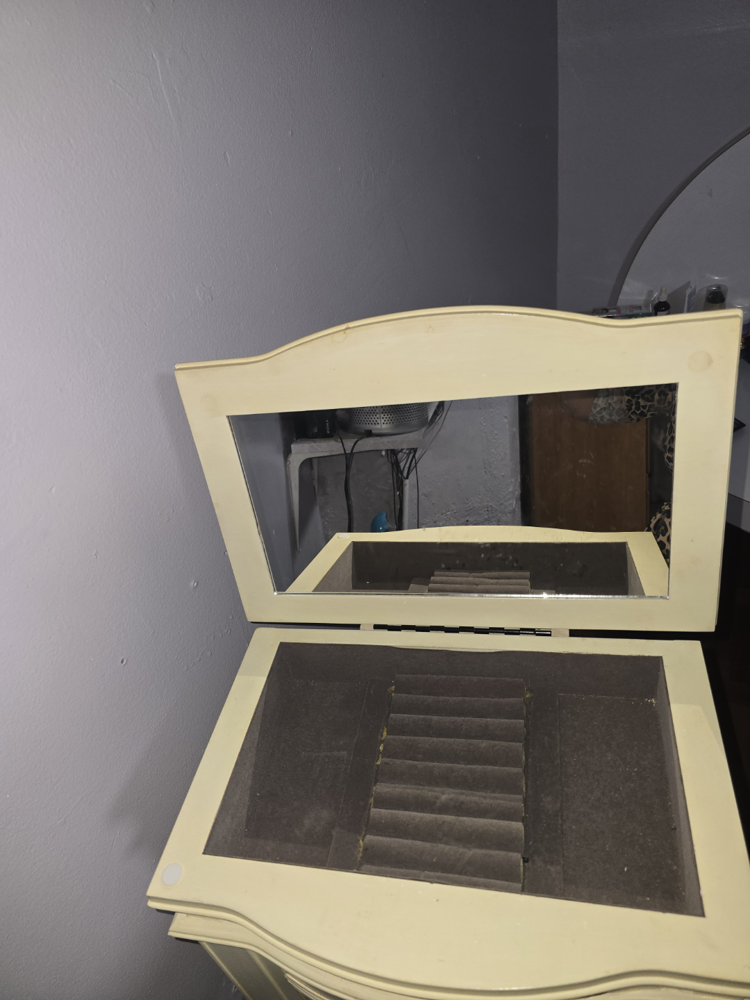 Antique Cream color Wooden Jewelry Armoire - photo 2