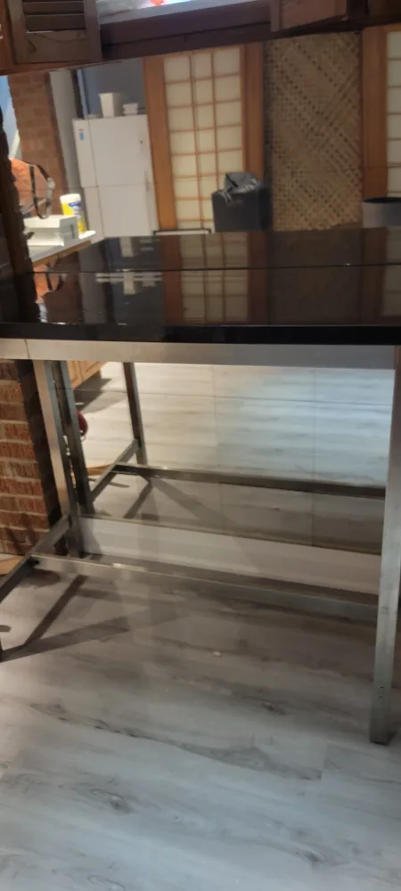 High Table 💚🥕 image indicator(3)