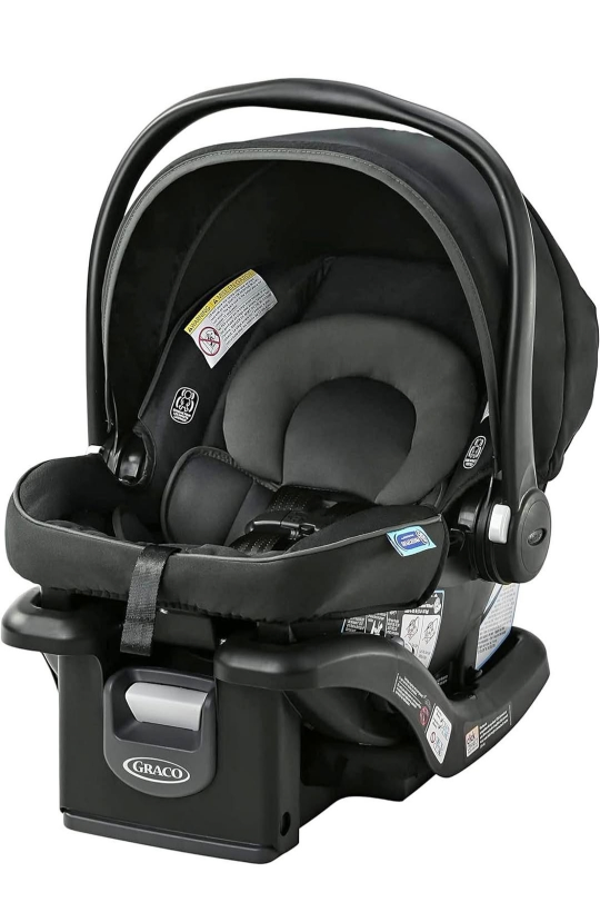 Graco SnugRide SnugLock 35 Infant Car Seat with Bundle Me