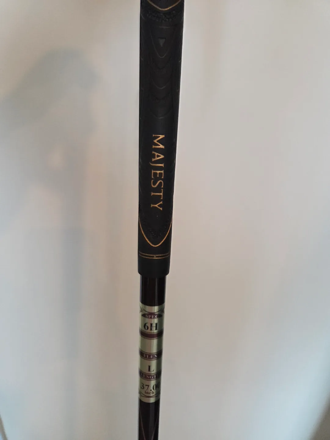 Maruman Majesty golf club 6 Hybrid club for ladies or seniors image indicator(6)