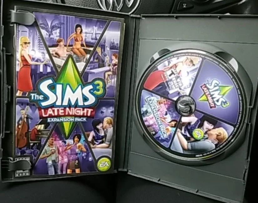 The Sims 3 Late Night Expansion Pack - PC/Mac image indicator(2)