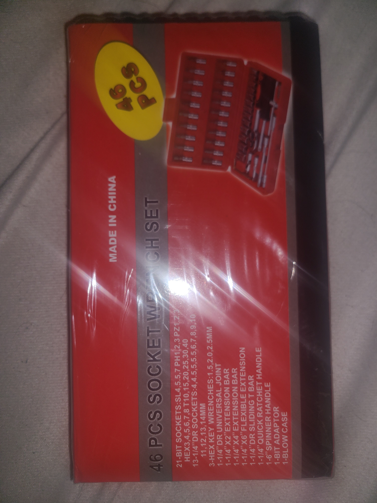 NEW 46-Piece Socket Wrench Set - photo 2