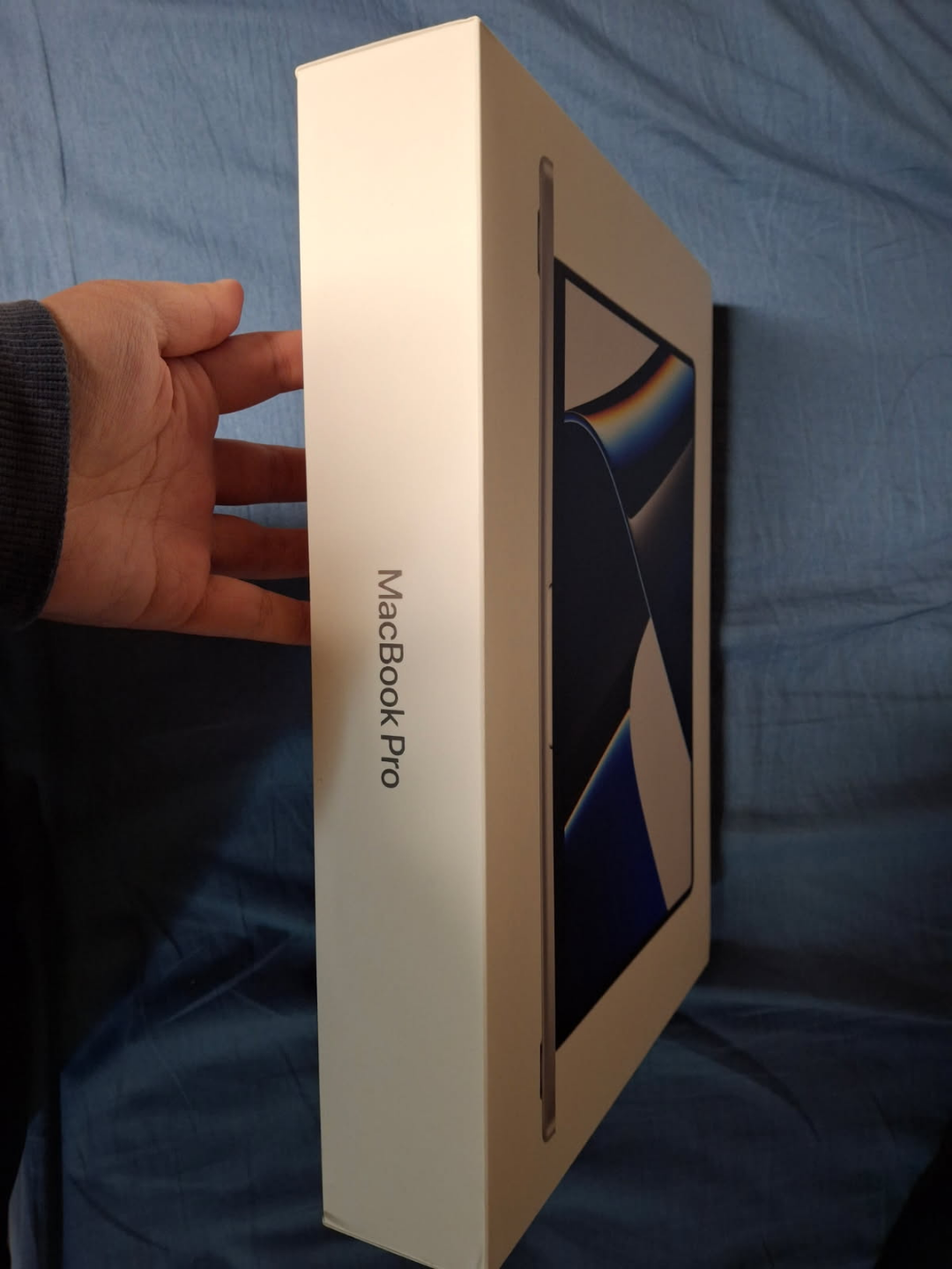 MacBook Pro Box - photo 4