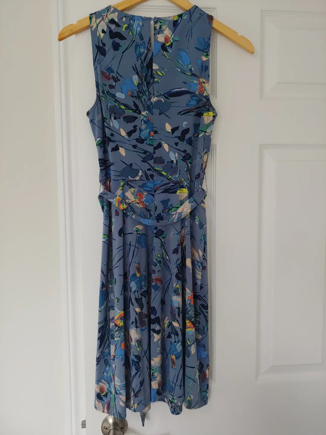 BCBGMAXAZRIA Blue Floral Dress, XXS image indicator(2)