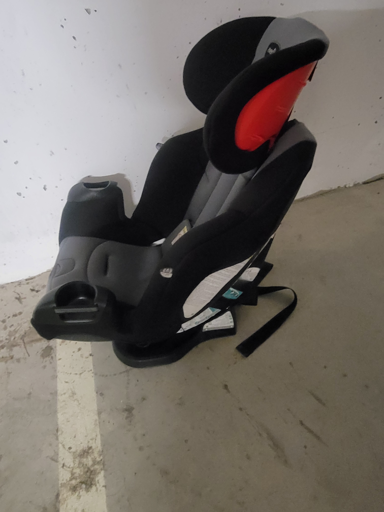 Evenflo car seat