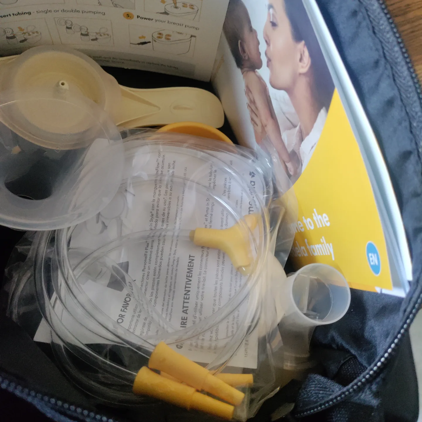 ++NEW. ++Medela Pump in Style with Max Flow Classic Breast Pump image indicator(3)