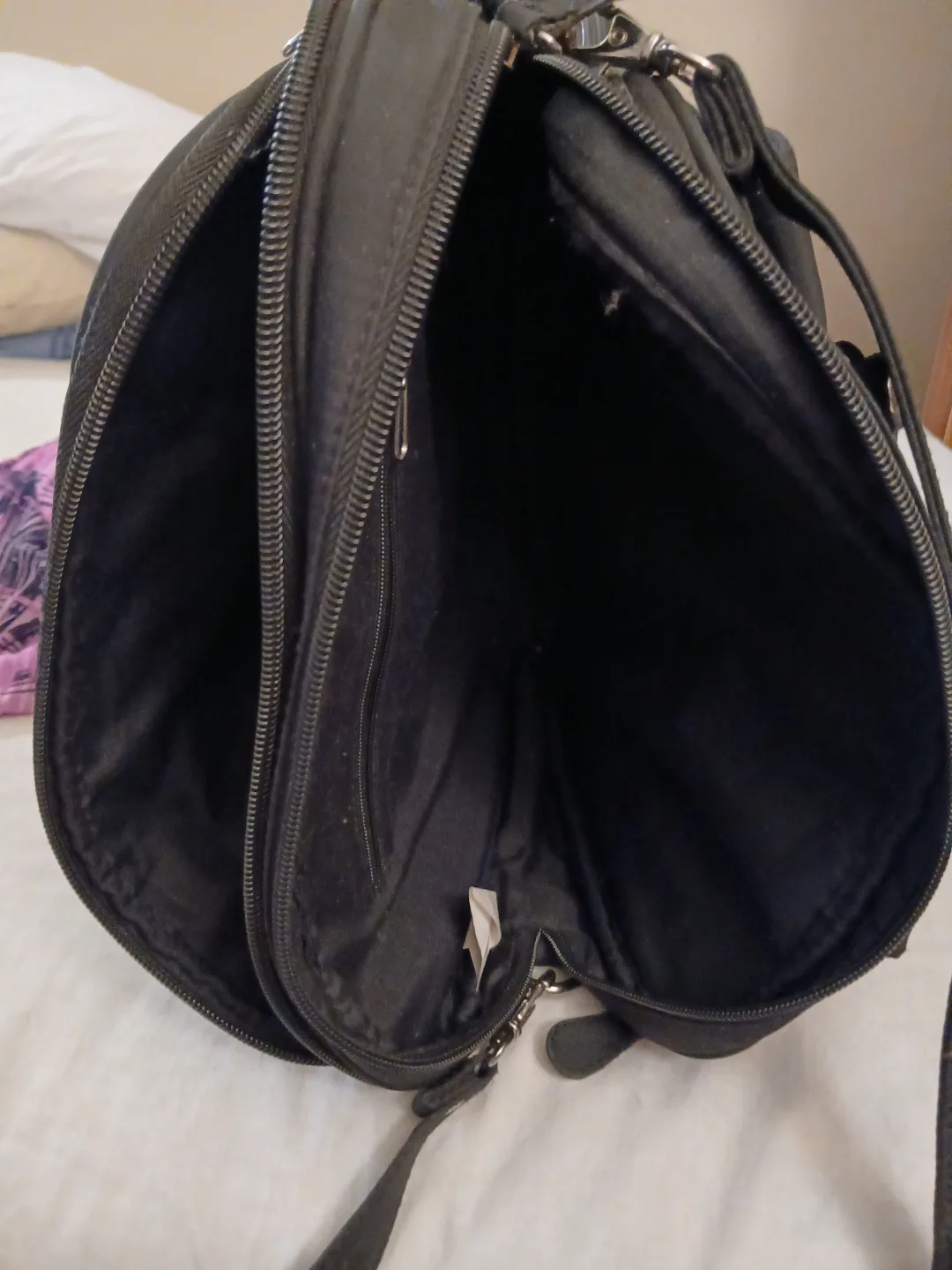 Black Handbag Purse Tote Shoulder Bag image indicator(2)