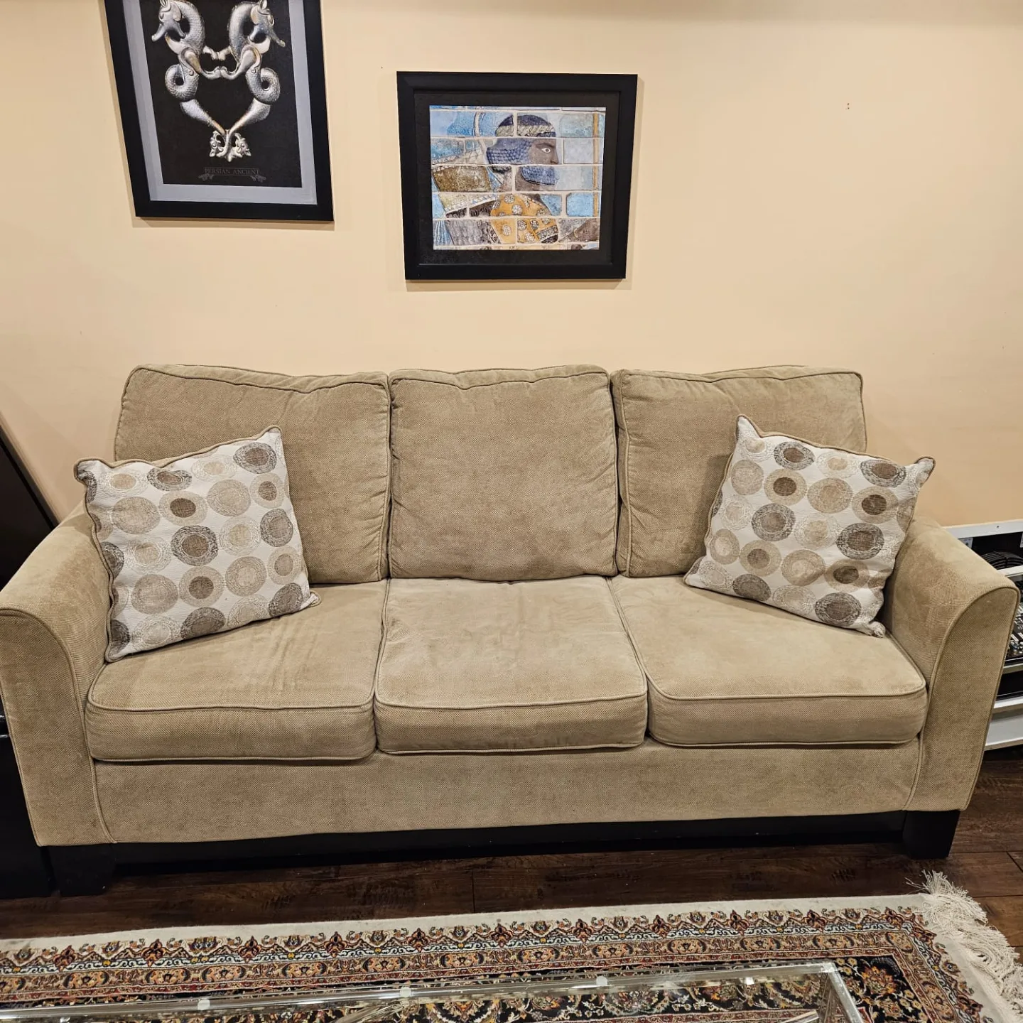 Beige Sofa and loveseat thumbnail