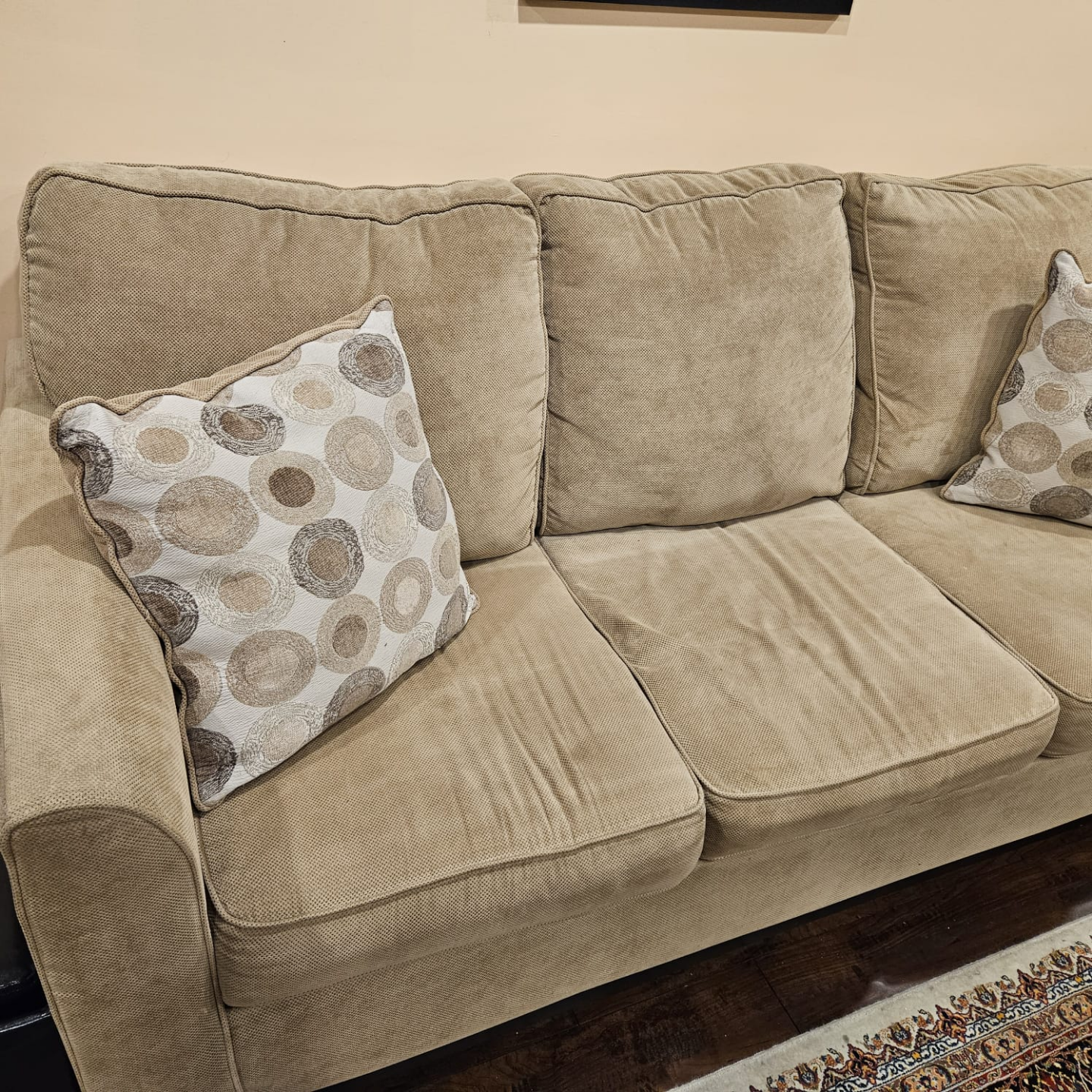 Beige Sofa and loveseat - photo 3