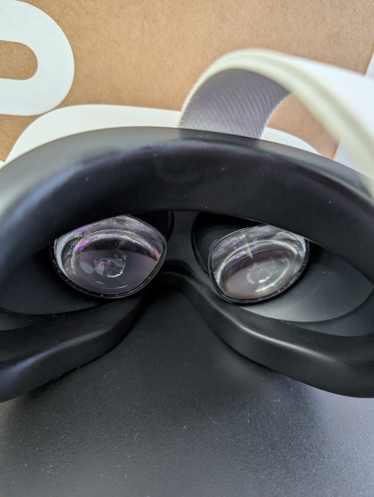 Meta Quest 2 VR Headset with Controllers and Case - photo 3