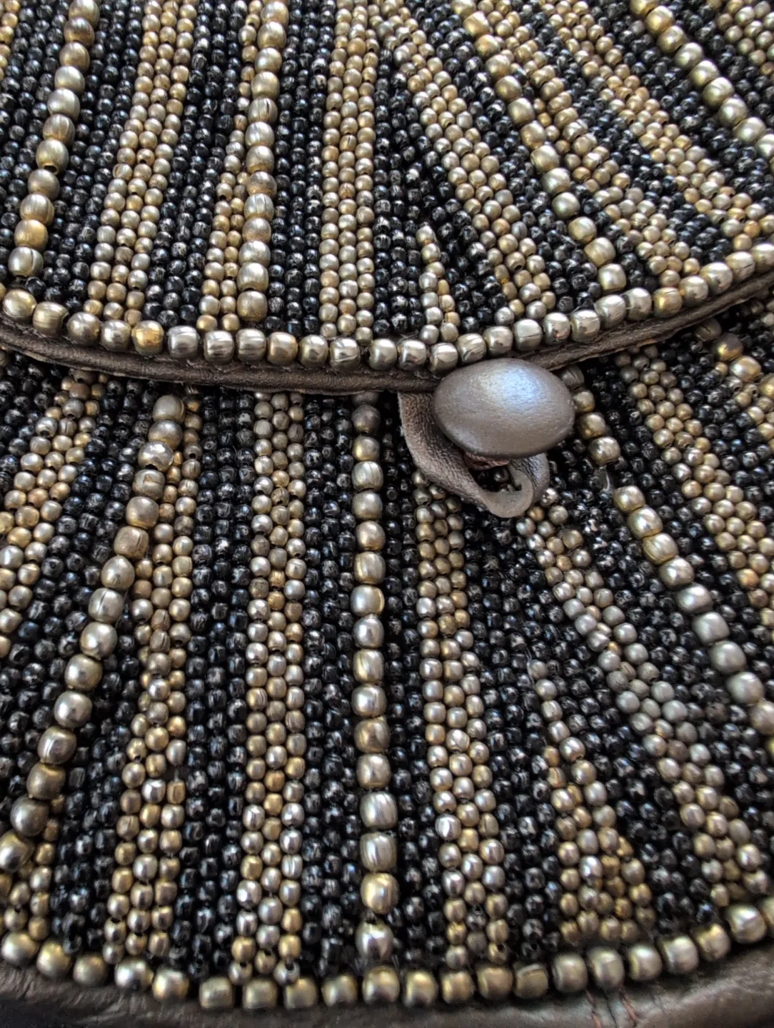 Beaded Crossbody Bag image indicator(2)