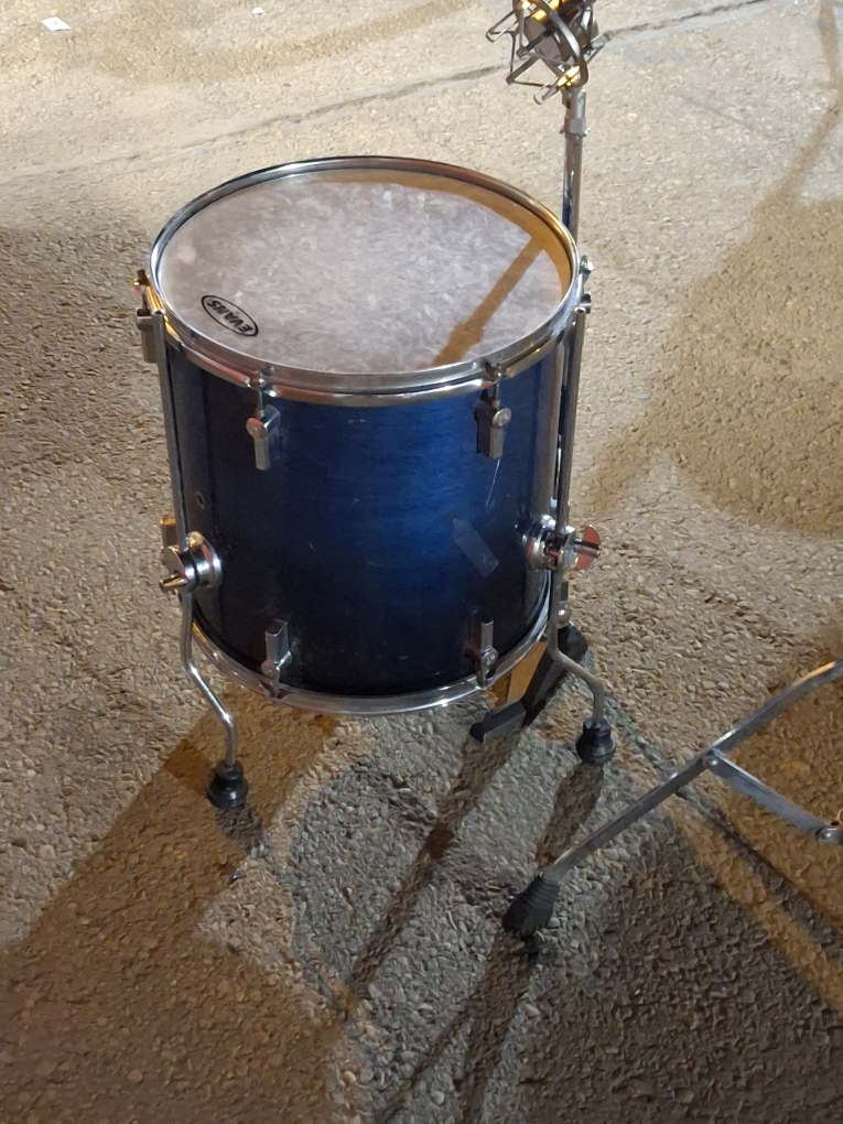 Sonor Drum Kit - INCOMPLETE - photo 3