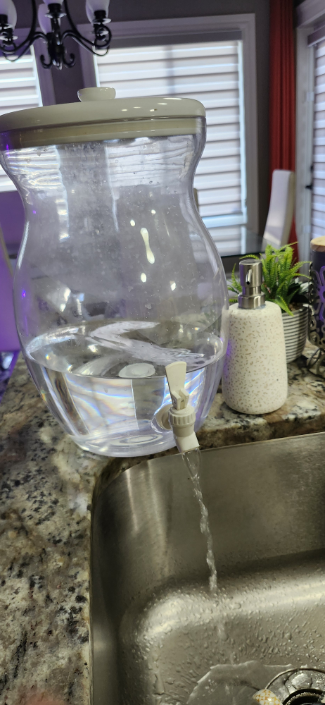 Large Beverage Dispenser with Spigot