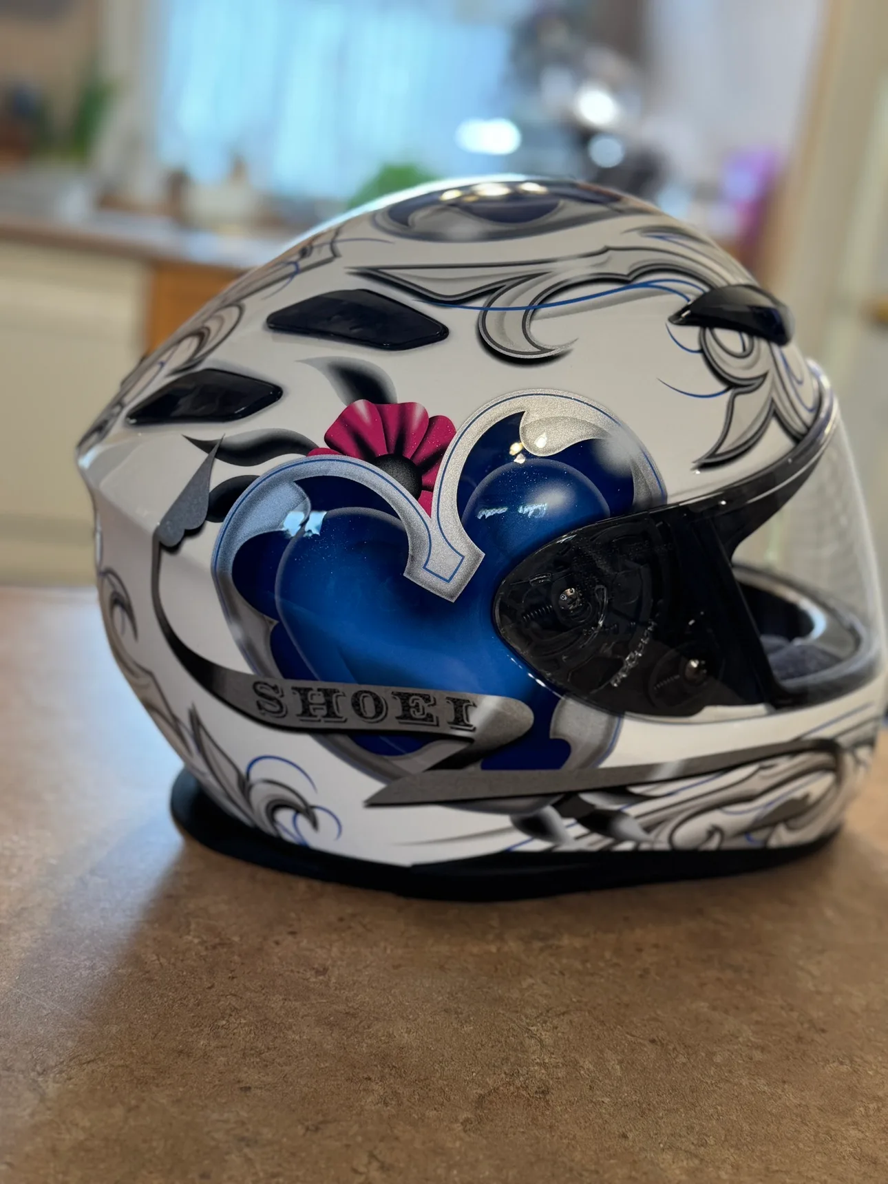 Shoei Blue and White XS Motorcycle Helmet image indicator(2)