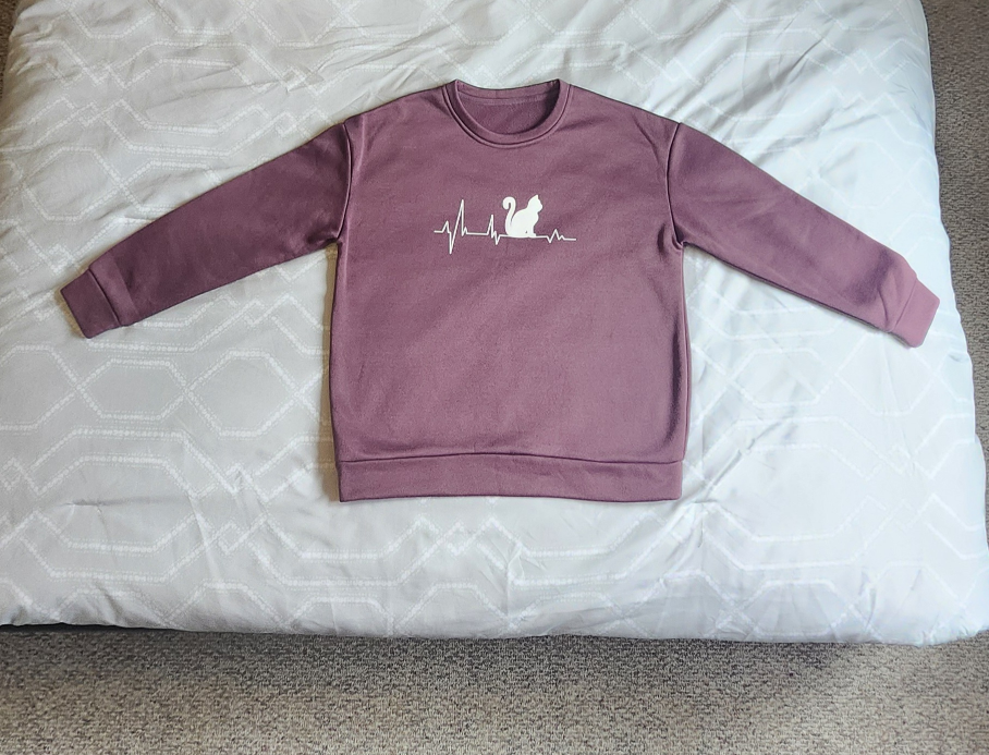 Burgundy Cat Heartbeat Crewneck Sweatshirt - Size Medium - photo 5